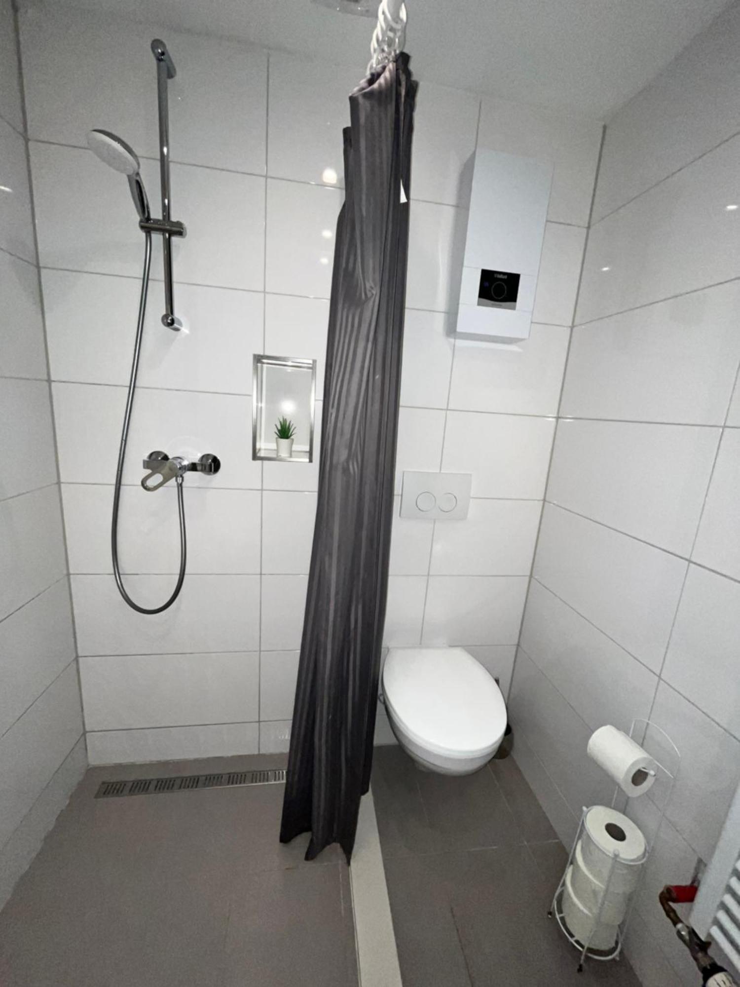 10c 40qm Wi-fi Free Parking Calm Back House