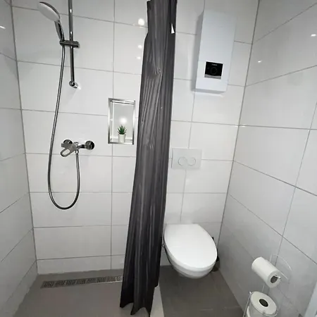 Apartment Central 10C 40Qm Wi-Fi Free Parking Calm Back House Dortmund Exterior photo