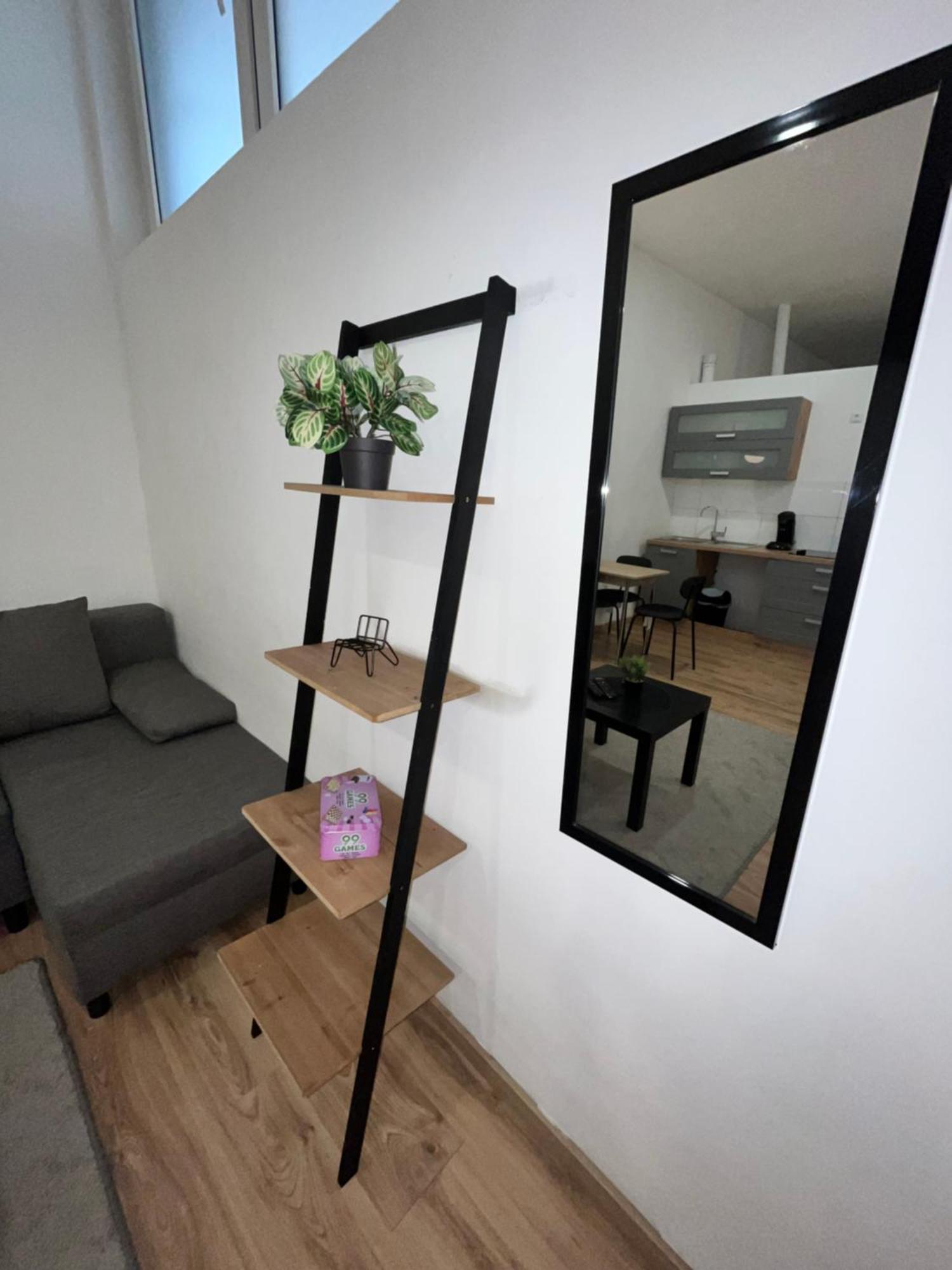Apartment 10c 40qm Wi-fi Free Parking Calm Back House