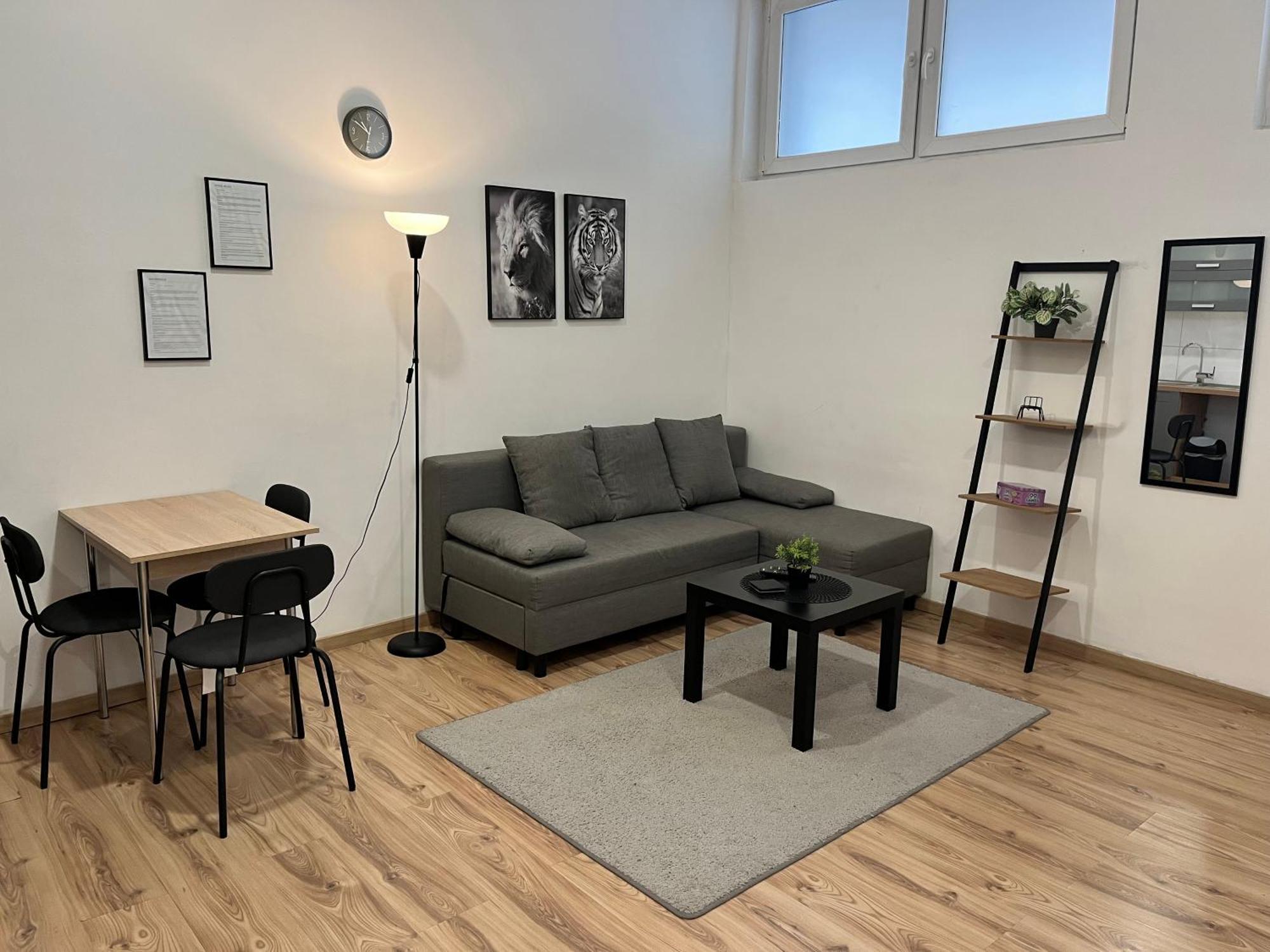10c 40qm Wi-fi Free Parking Calm Back House